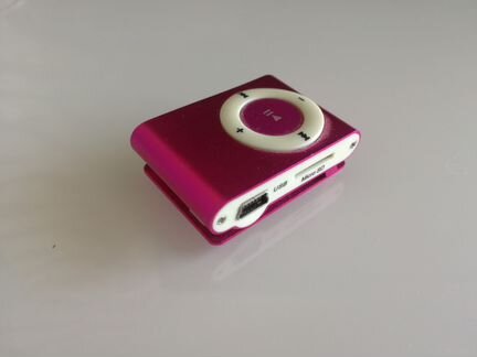 Mp3 плеер типа iPod Shuffle 2Gb (прищепка)