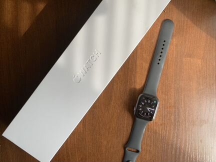 Apple watch serios 4 (44mm)