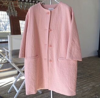 Продаю удлиненный пиджак-летнее пальто