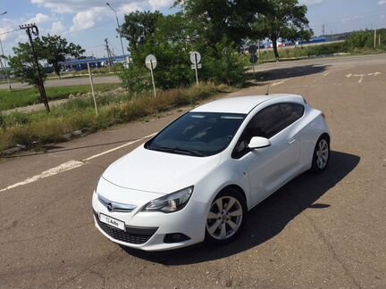 Opel Astra GTC 1.4 AT, 2013, хетчбэк