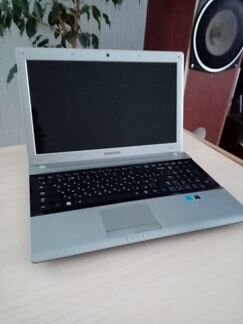 Ноутбук SAMSUNG rv515