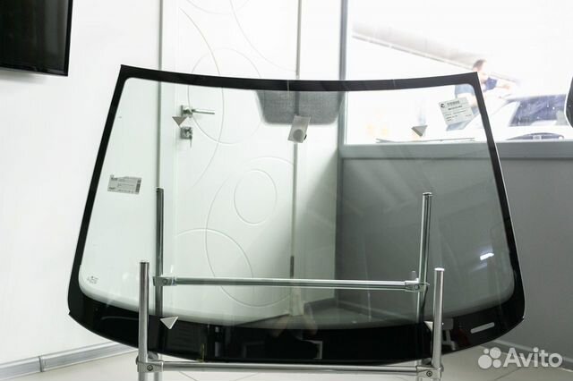 Лобовое стекло на автомобиль VW polo