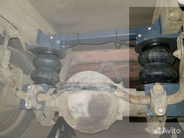 Пневмоподвеска Mercedes-Benz Sprinter задняя ось