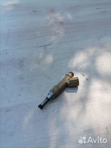 Форсунка топливная Toyota Corolla E150