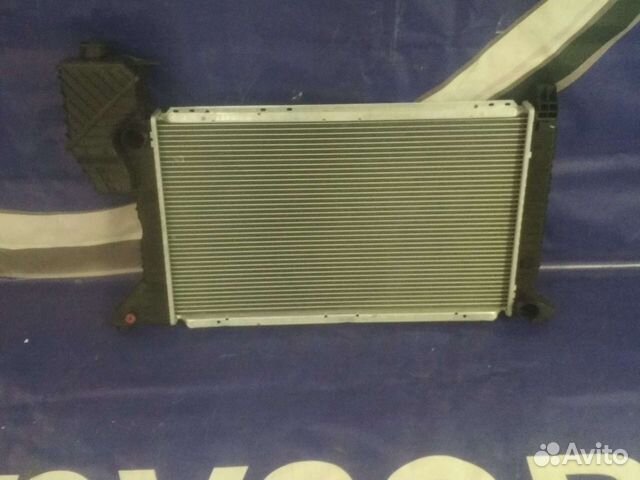 Радиатор охлаждения MB sprinter W 901 902 903