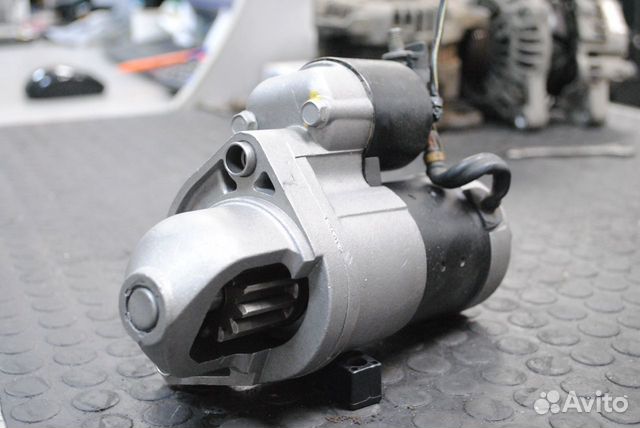 Стартер Infiniti EX35, G35, M35, QX50, Q50, QX70