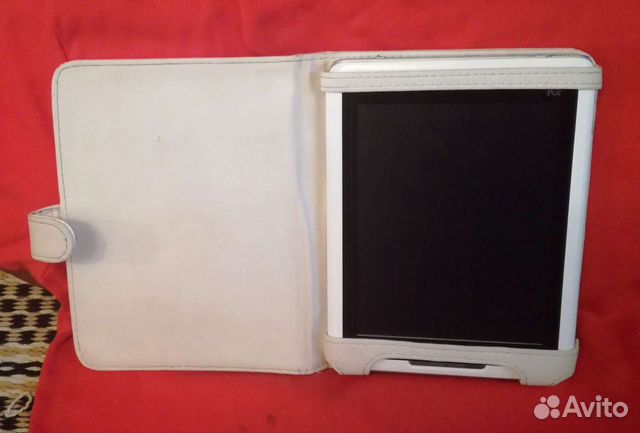 Книга PocketBook/колонки iPad/графический планшет