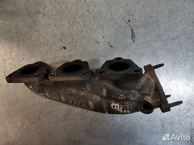Выпускной коллектор левый Audi 3,0tfsi cgwb