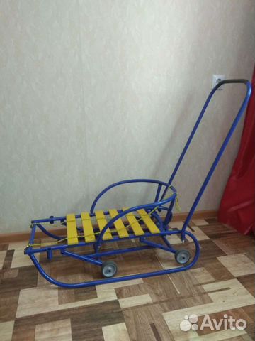 Детские санки с колесами