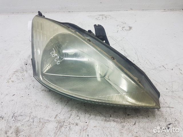 Фара правая Ford Focus