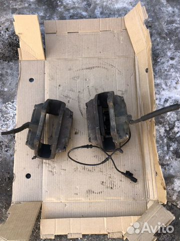 Суппорт передний мерседес е211 w211