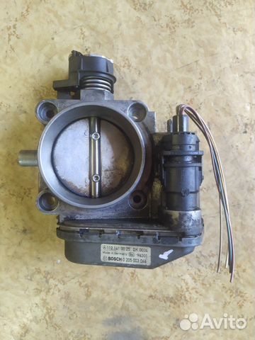 Дроссельная заслонка Mercedes m112 A1121410025
