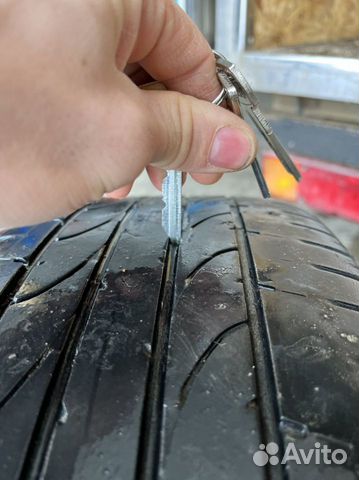 Bridgestone Dueler H/P Sport 215/60 R17