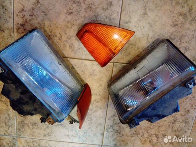 Фара Москвич 2141