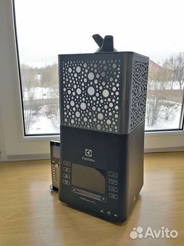 Увлажнитель воздуха Electrolux EHU-3810D