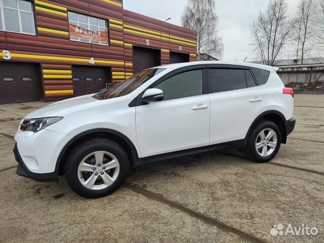 Toyota RAV4 2.0 CVT, 2013, 140 600 км