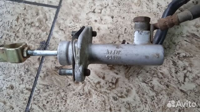 Главный цилиндр сцепления lancer 9