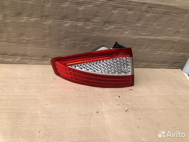 Задний левый фонарь Ford Mondeo 2007-2014