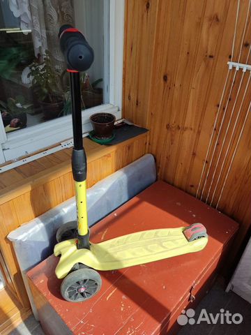 Самокат детский со светящимися колесами