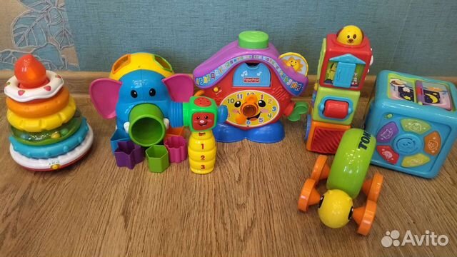Фирменные игрушки Fisher price, baby go, tomy