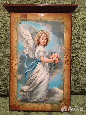 Ключница настенная