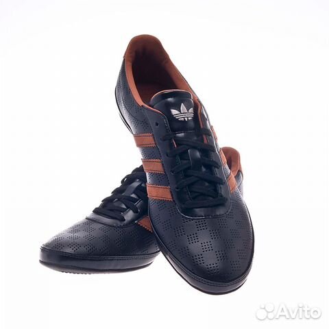 Кроссовки Adidas Кроссовки Adidas
