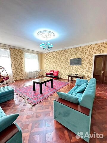

2-к. квартира, 120 м², 3/4 эт.