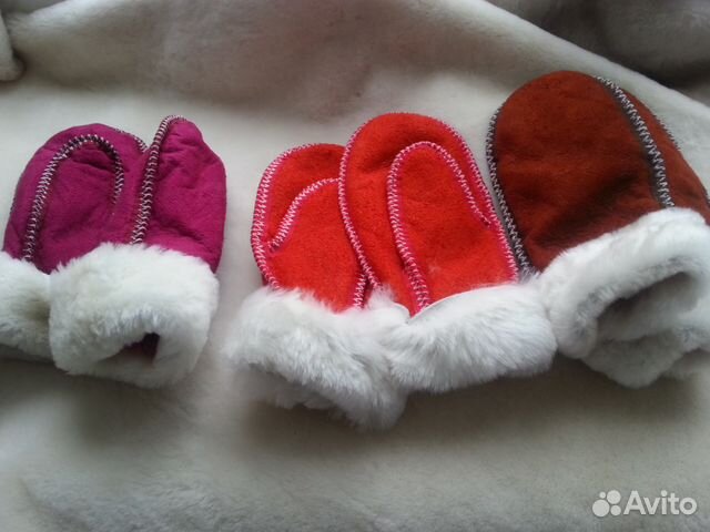 Варежки женские из меха овчины Варежки женские из меха овчины