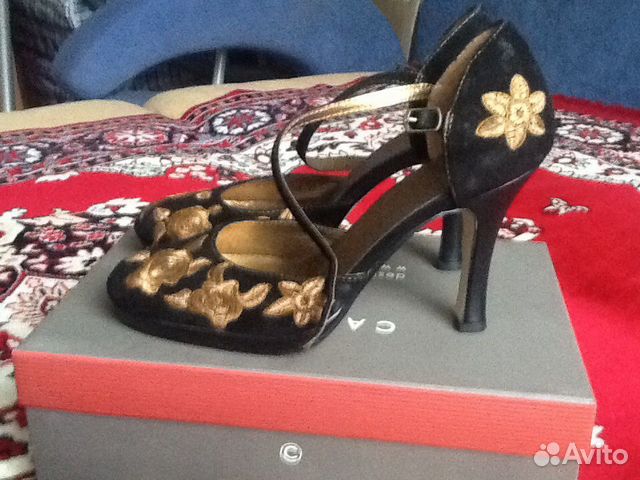 Новые кожанные туфли Carnaby Новые кожанные туфли Carnaby