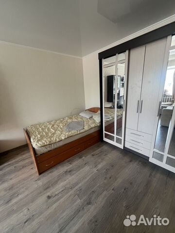 

1-к. квартира, 40 м², 2/5 эт.