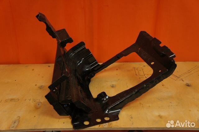 Кронштейн порога и арки колеса BMW F10 F01 F06 F12
