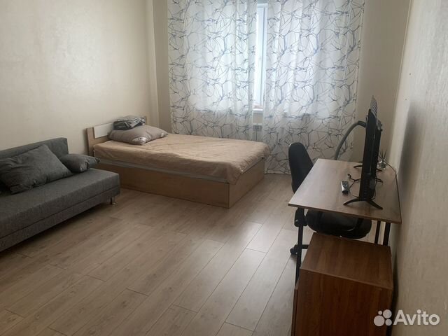 

1-к. квартира, 43 м², 1/3 эт.