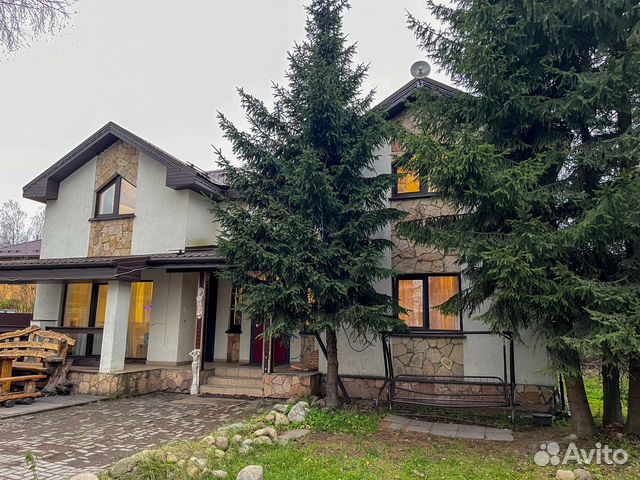 

6-к. коттедж, 240 м²