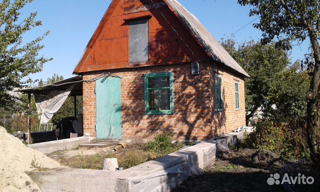Дача 20 м² на участке 6 сот.