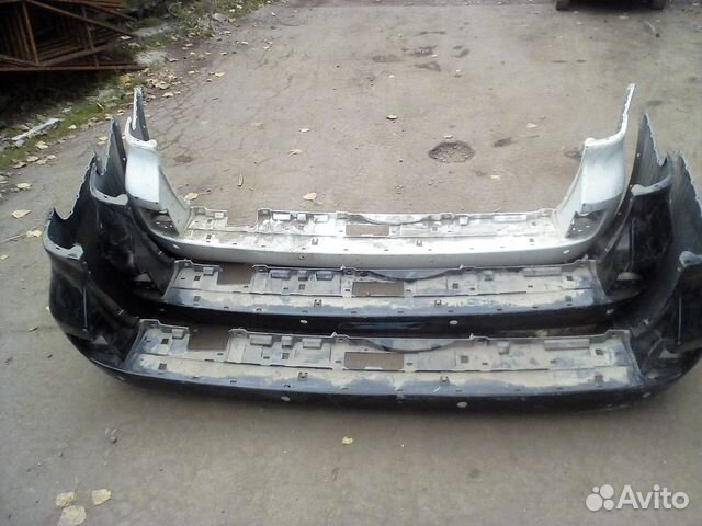 Задний бампер Toyota Land Cruiser 200 Задний бампер Toyota Land Cruiser 200