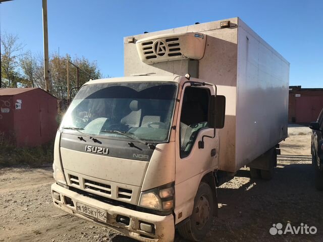 Исузу эльф отзывы. Isuzu Elf 2003. Isuzu Elf 1991г. Исузу Эльф рефрижератор Омск. Isuzu Elf топливозаправщик.