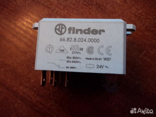 Реле Finder 66.82.8.024.0000 новое Реле Finder 66.82.8.024.0000 новое
