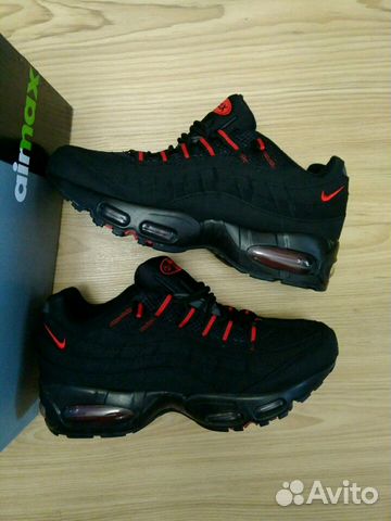 Новые кроссовки Nike Air Max 95 Новые кроссовки Nike Air Max 95