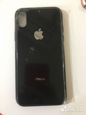 Чехлы на iPhone X с стеклянной задней панелью
