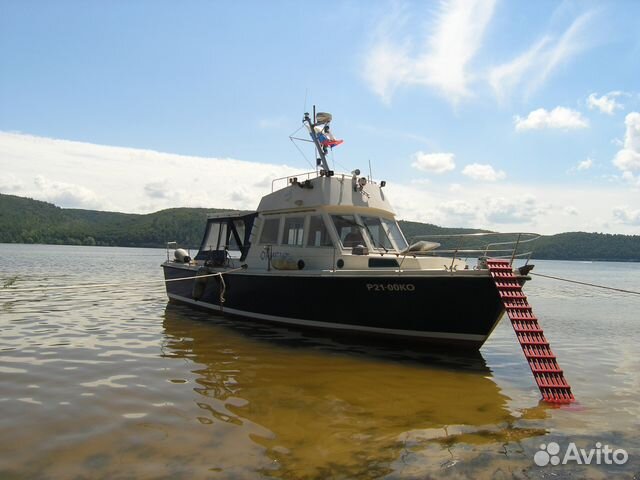 Водоизмещающий Каютный Катер Бу Купить