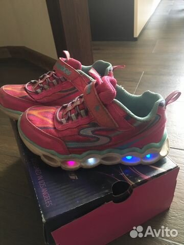Светящиеся кроссовки Skechers р-р28