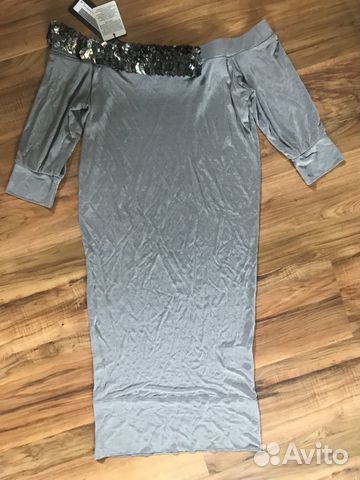 Платье Byblos. Ориг. Италия. Новое. 44IT Платье Byblos. Ориг. Италия. Новое. 44IT