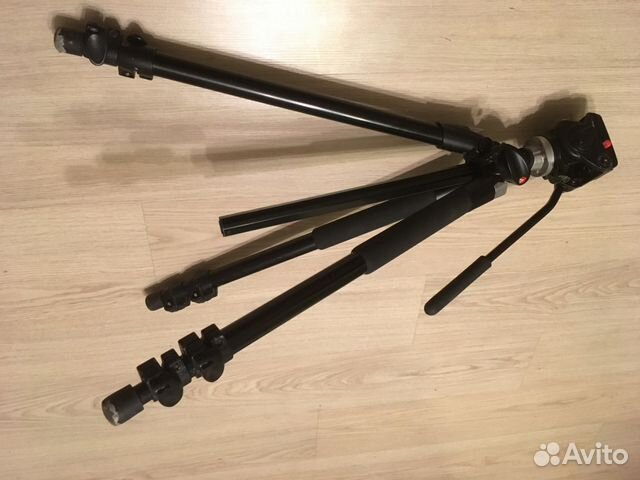 Штатив Manfrotto 055xprob + Видеоголова 701HDV