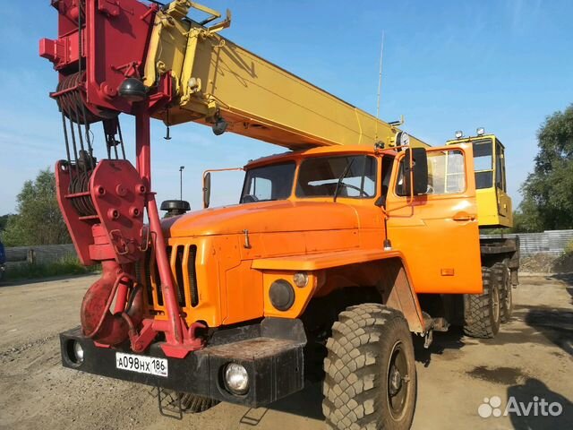 Услуги автокрана. Автокран вездеход 25т Услуги автокрана. Автокран вездеход 25т
