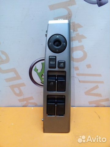 Блок управления стеклами Geely Emgrand 1067002335