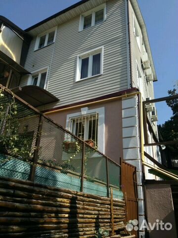 Дом 250 м² на участке 4 сот.