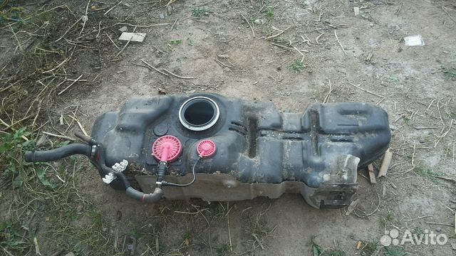 тойота прадо 150 снятие бака. бак бензиновый toyota land cruiser prado 150. топливный бак prado 150.