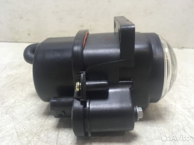 Фара противотуманная левая Audi A6C5 97-01 Фара противотуманная левая Audi A6C5 97-01