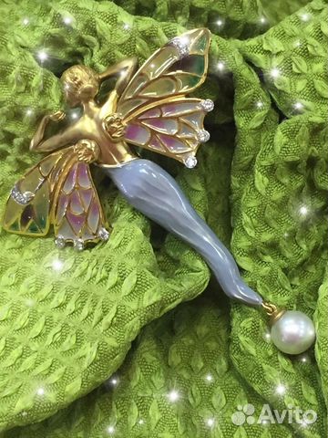 Золотая брошь с бриллиантами Магерит Magerit Золотая брошь с бриллиантами Магерит Magerit