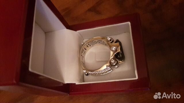 Мужская золотая печатка 17.85 гр.585 пр. корунд